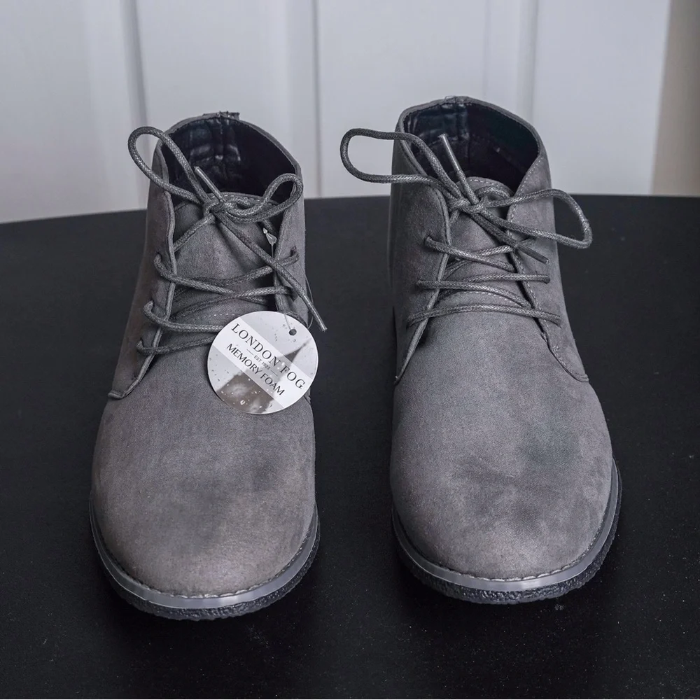 London Fog Grey Suede Boots Chukka Ankle NWT Men's size 10 Lace Up